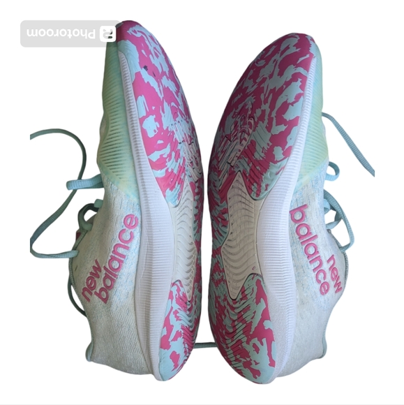 NEW BALANCE Fresh Foam Tempo Running Shoe, Mint/Pink/White | 11 - Picture 3 of 4